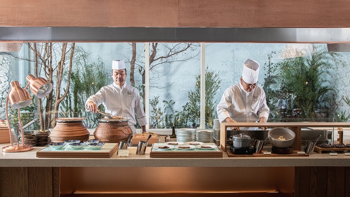 【楽天月末セール】湖を一望する新しいレストランでご当地鰻飯や浜松餃子を堪能！和洋ブッフェ／19:15